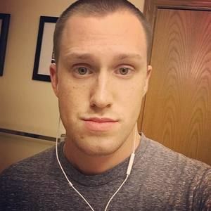 Meet your Posher, Dylan